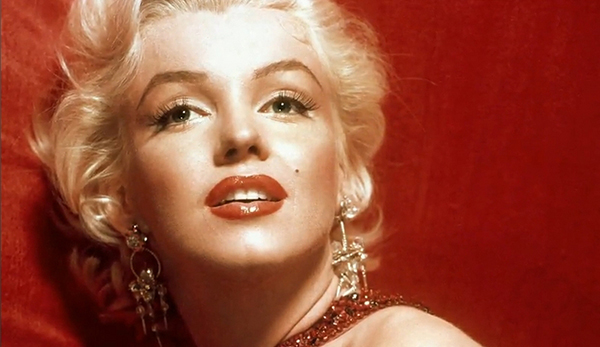 Marilyn Monroe sempre soube do poder de um batom vermelho